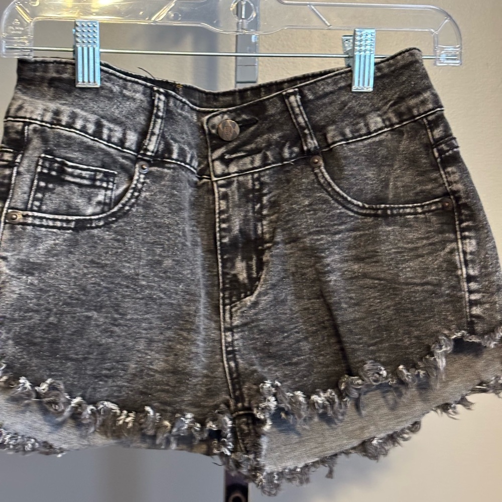 TRUE GYPSY Black‎ Washed Denim Cut Off Shorts Size 3 Shortie